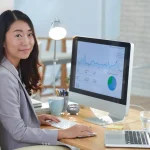 PENGGUNAAN HRIS UNTUK PENGAMBILAN KEPUTUSAN BERBASIS DATA