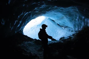 SOLUSI MANAJEMEN MINERBA UNTUK OPERASIONAL YANG ANDAL
